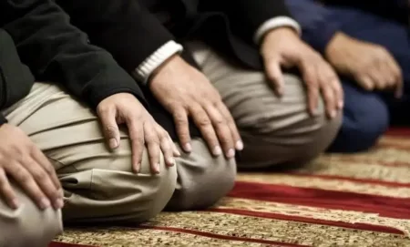 İçkili vəziyyətdə avtomobil idarə etdi, namaza gedən iki nəfəri vurub öldürdü - Şəkidə dəhşətli cinayət