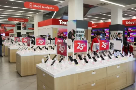 TANINMIŞ MƏİŞƏT TEXNİKASI MAĞAZASININ FAƏLİYYƏTİ DAYANDIRILDI - Nazirlik məlumat yaydı