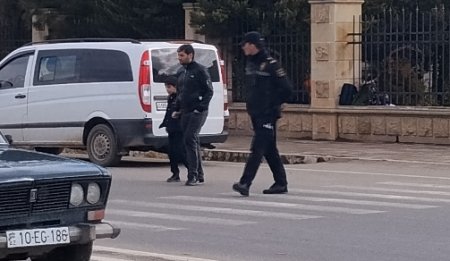 Azərbaycan polisi hər zaman xalqa xidmət edir.