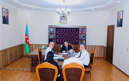 BAŞ PROKUROR ŞƏMKİRDƏ VƏTƏNDAŞ QƏBULU KEÇİRİB