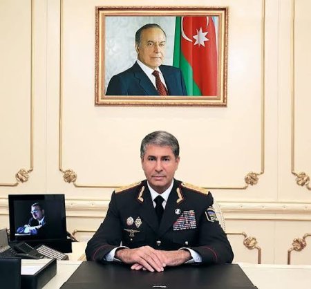 Elyaz Yazandan Azərbaycan polisinə möhtəşəm təbrik: "Siz dövlətimizin və xalqımızın etibarlı sipərisiniz!"
